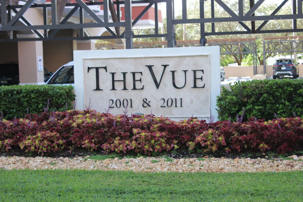 The Vue condo main photo
